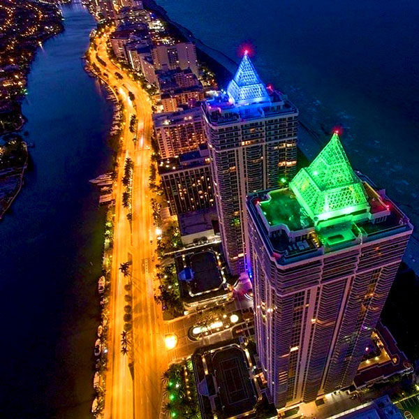Blue Diamond and Green Diamond -  Miami,  FL  